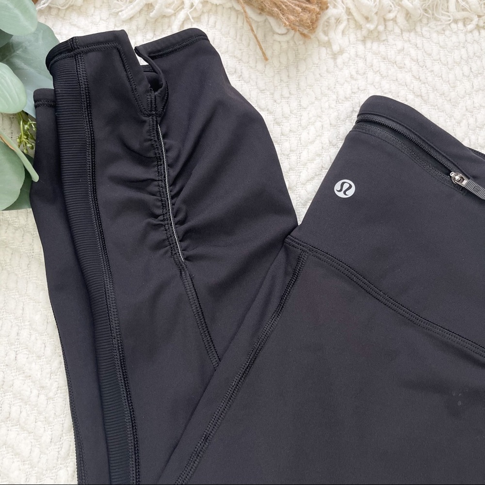 Lululemon Athletica | On Your Mark Crop (23")
Black - Picture 5 of 10